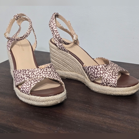 Ann Taylor Factory Espadrille Giraffe Print Wedges Women's Size 8M - Picture 2 of 10